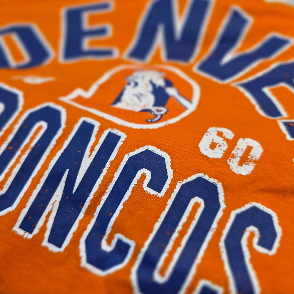 NFL Team Apparel Denver Broncos Orange Graphic T-Shirt XXL Youth 18